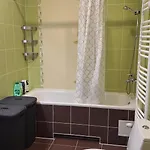 Butas1 Apartamento *